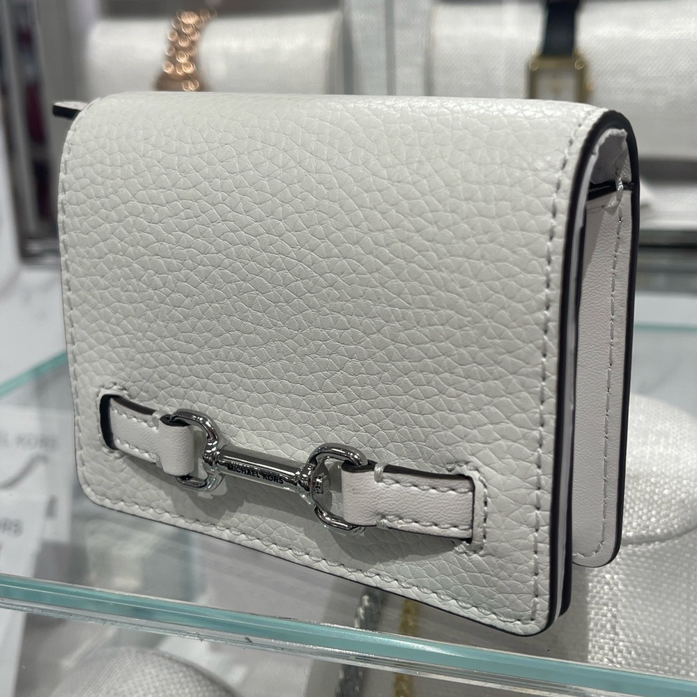 MICHAEL KORS Carson Small Pebbled Leather Wallet
Optic White 
NWT - Picture 14 of 16